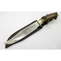 CUCHILLO ARTESANO "GRABADO CIERVO" JJ.MARTINEZ 202C