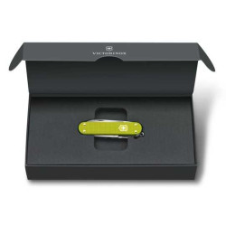 Navaja multiusos "CLASSIC ALOX AMARILLA EDICIÓN LIMITADA 2023." VICTORINOX 06221.L23