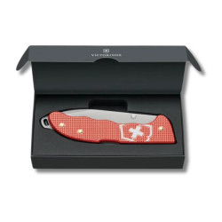 Navaja de AVENTURA "HUNTER PRO ALOX ESTRIADO ROJA EDICCION LIMITADA 2025" VICTORINOX 0.9415.L25B