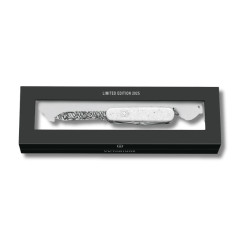 Navaja multiusos "SPECIAL COMPANION DAMAST EDICIÓN LIMITADA 2025" VICTORINOX  D