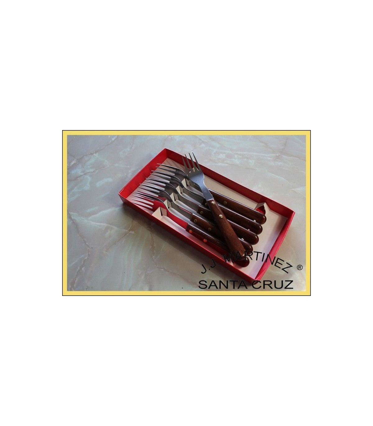 Tenedor de mesa JJ.MARTINEZ 331 por 6,20 €