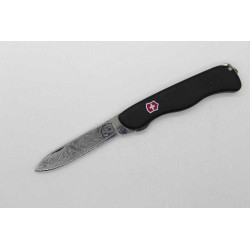 Navaja multiusos "SENTINEL GRABADA I" VICTORINOX 08413.3 